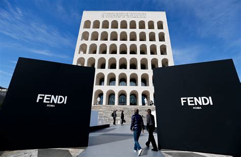 fendi roma mostra roma